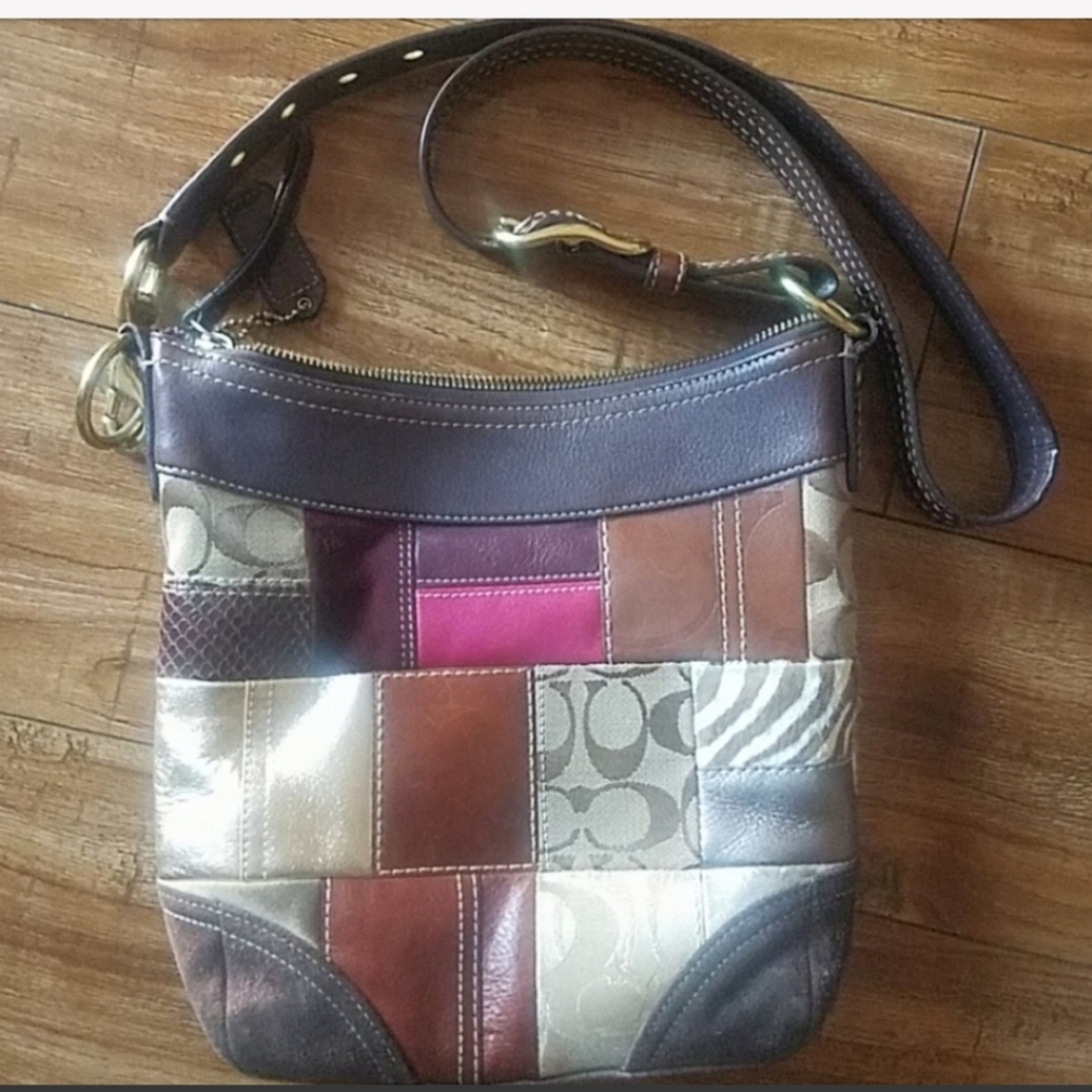 COACH PATCHWORK CROSSBODY Y2k 2006
